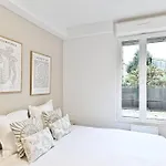 Appartamento Paisible Et Calme Proche Paris
