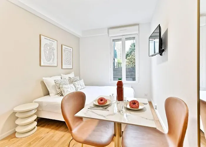 Apartment Paisible Et Calme Proche Paris *